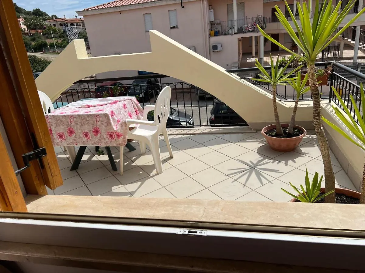Santa Margherita Di Pula Apartment